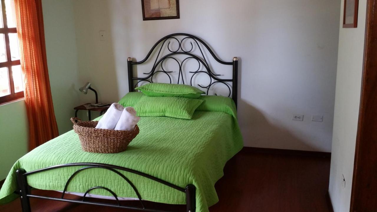 Hosteria San Carlos Tababela Rum bild